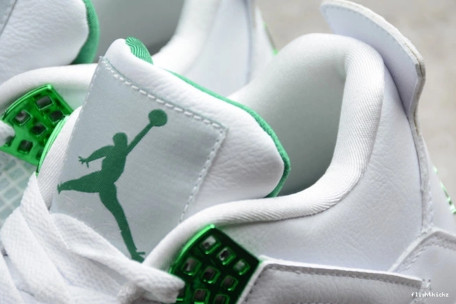 4 Jordan Green CT8527-113 Air Pine 1209